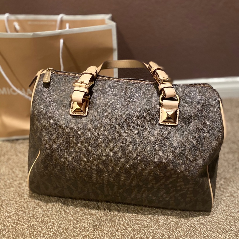 Michael Kors brown bag